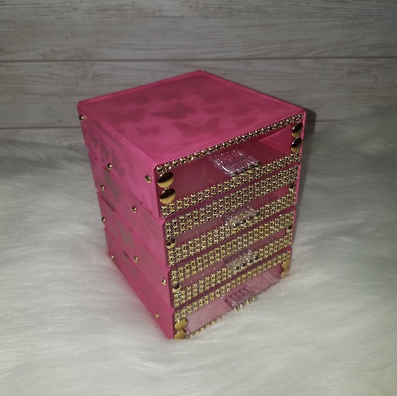 Makeup Organizer - Picture 2 of 6